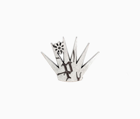 Crown Pin