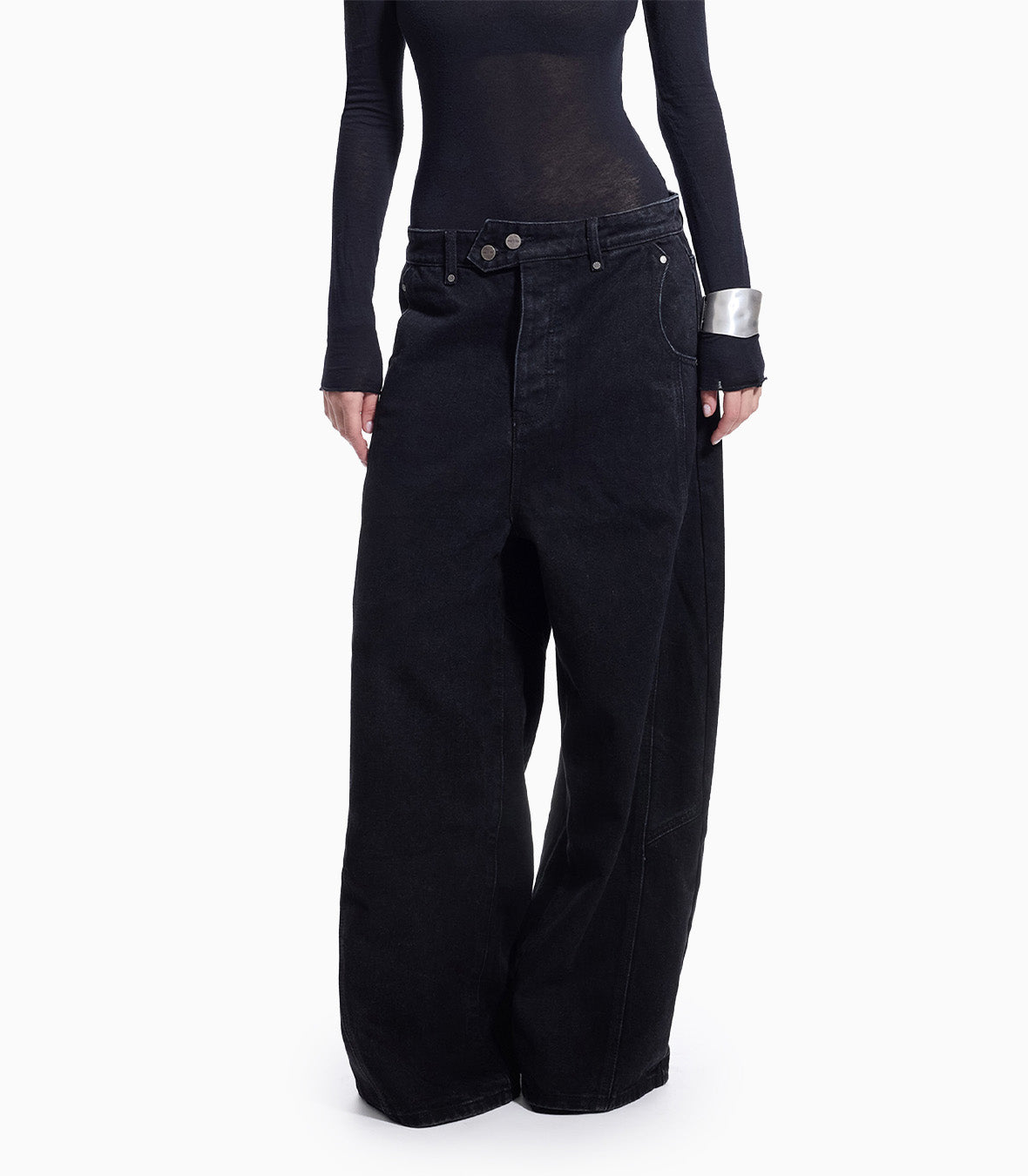 Raven Jeans